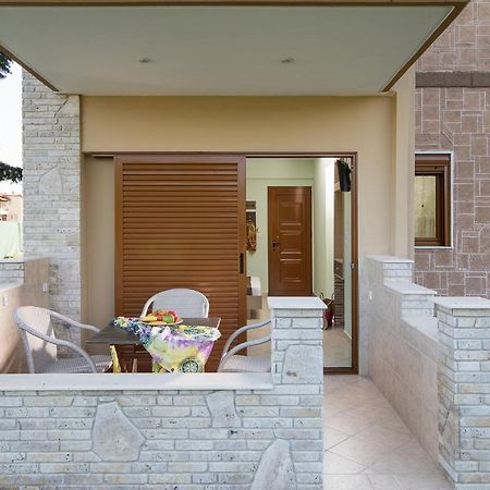 Rodon Garden 2 Apartment Sarti Exterior photo