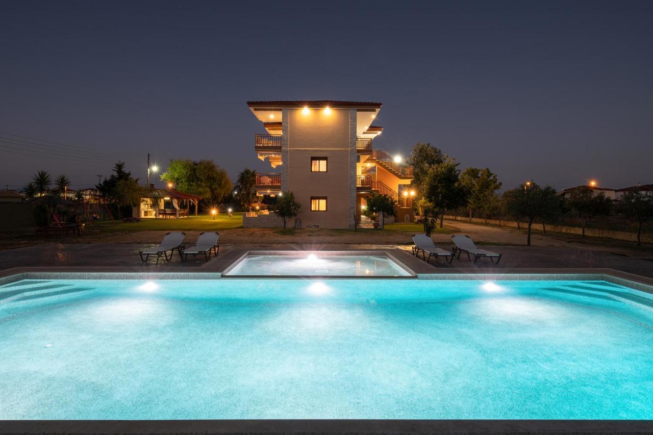 Rodon Garden 2 Apartment Sarti Exterior photo