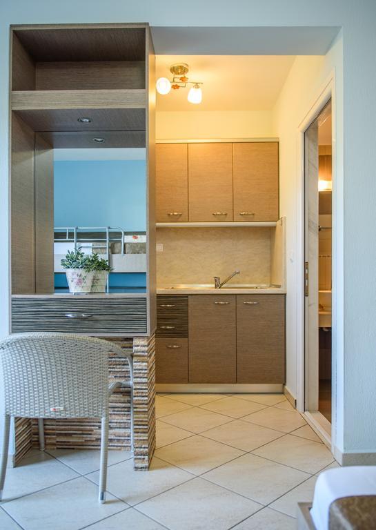 Rodon Garden 2 Apartment Sarti Exterior photo
